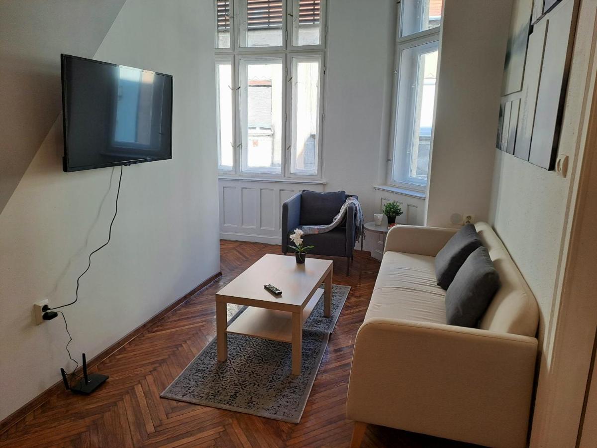 Emerald Apartment Budapest Ngoại thất bức ảnh