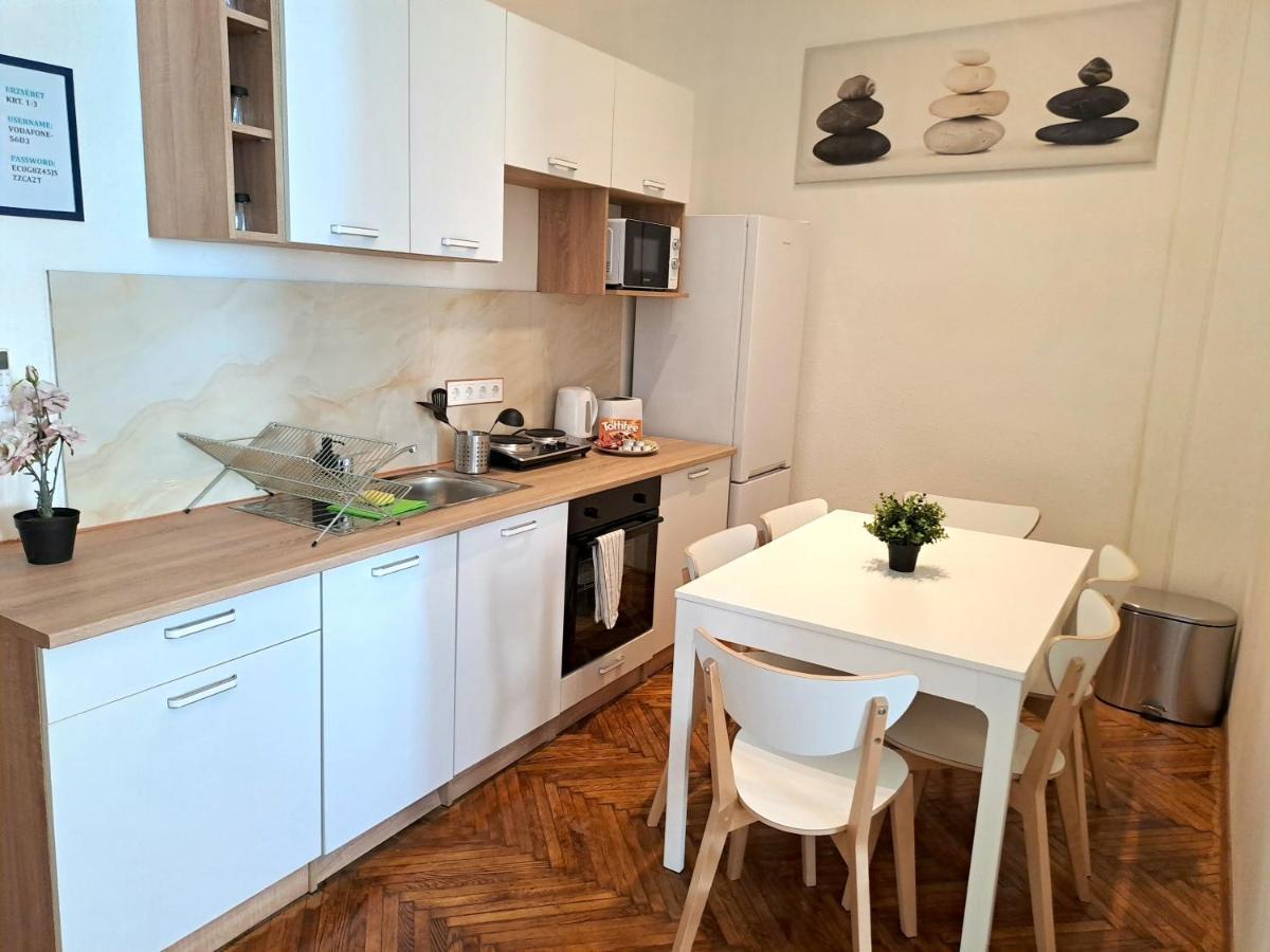 Emerald Apartment Budapest Ngoại thất bức ảnh