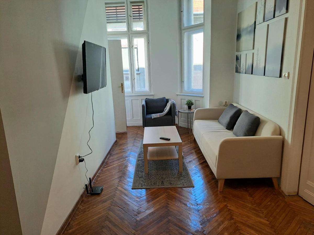 Emerald Apartment Budapest Ngoại thất bức ảnh