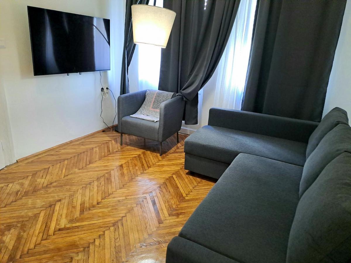 Emerald Apartment Budapest Ngoại thất bức ảnh